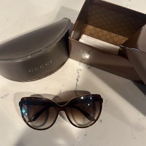 Gucci sunglasses